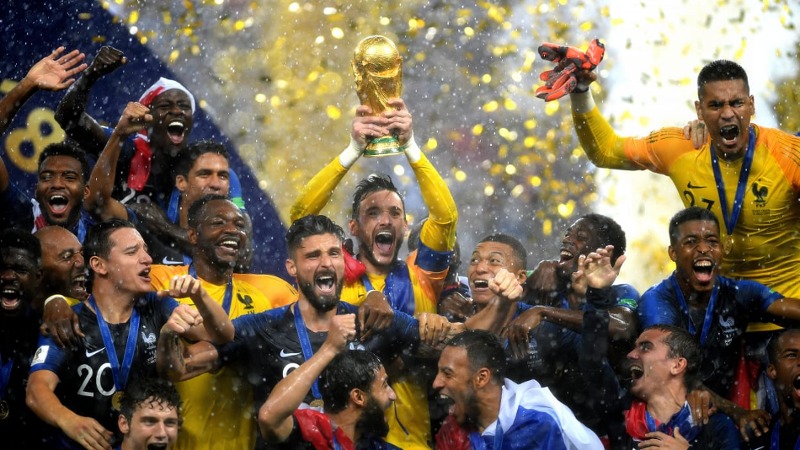 フランスが20年ぶり2度目の優勝 W杯
