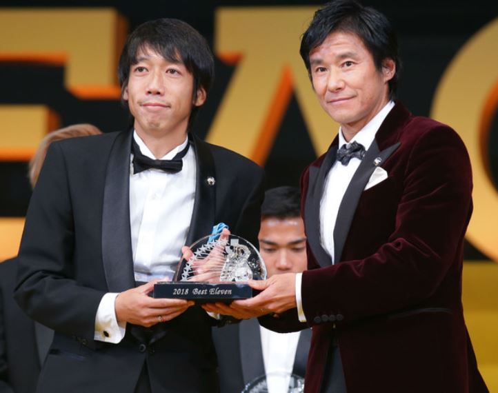 Jリーグ年間mvp ベストイレブン発表 川崎から最多7名選出 ベッティングトップ10